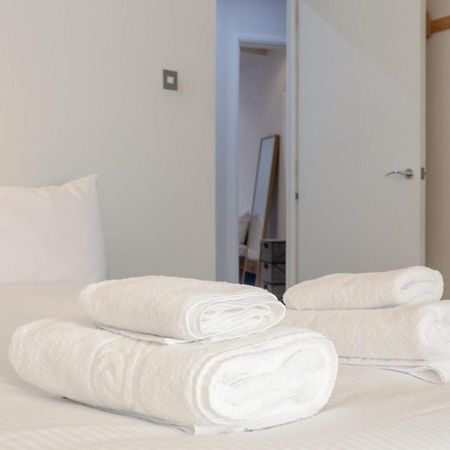 Fantastic 2 Bedroom Apartment In Central Londra Esterno foto