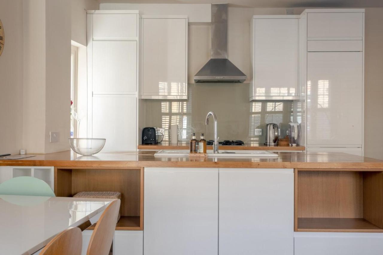 Fantastic 2 Bedroom Apartment In Central Londra Esterno foto