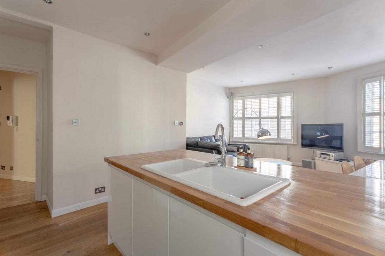 Fantastic 2 Bedroom Apartment In Central Londra Esterno foto